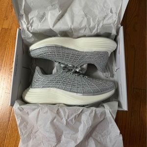 APL Techloom Zipline Sneakers - 7.5